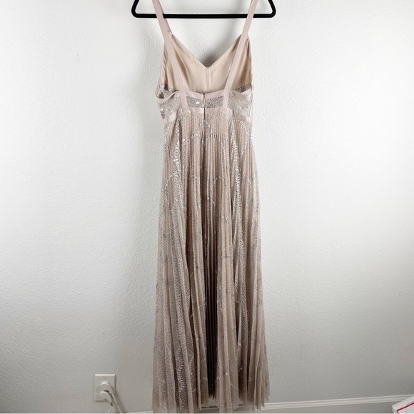 Alexis Isabella Maxi Gown in Silver Blush Small Formal Evening Black Tie - Picture 6 of 9